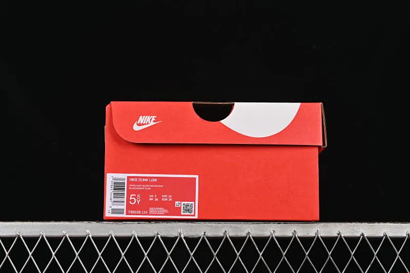 All categories Nk SB Dunk series Nk SB Dunk Low low-top sneakers Nike SB Dunk Low white gray low-top casual sneakers FB9109-124